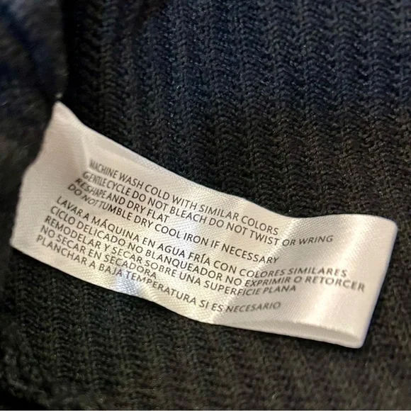 Black Cardigan Sweater, LS Open, Ribbed Design, New with Tags - Picture 9 of 9